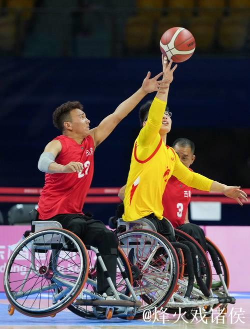 轮椅篮球男子组金牌战：广东一团力克北京勇夺桂冠
